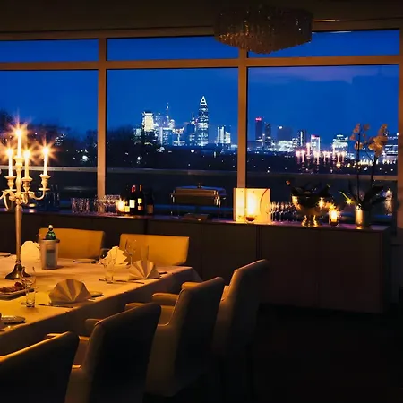 H4 Hotel Frankfurt Messe-2
