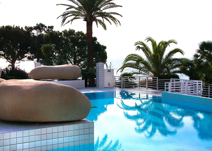 Columbus Hotel Monte-Carlo, Curio Collection By Hilton