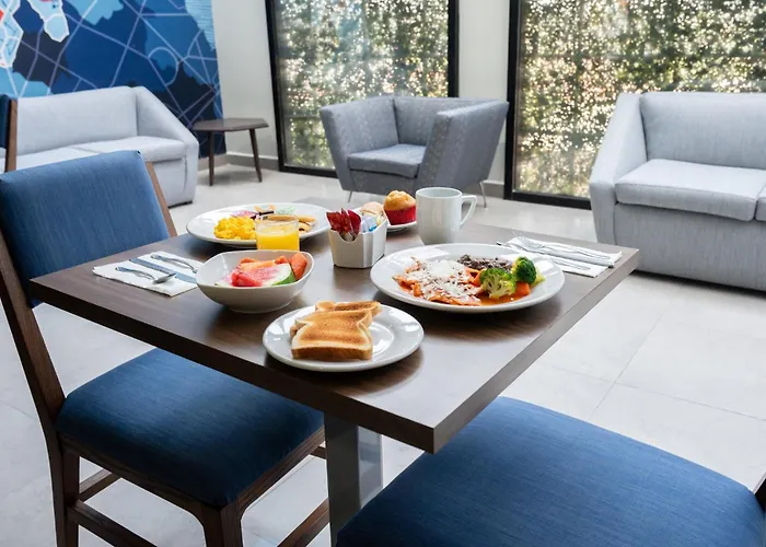 Holiday Inn Express Mexico City Satelite By Ihg