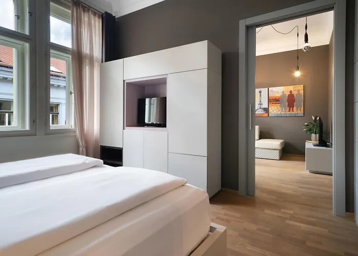 Innside Prague Old Town